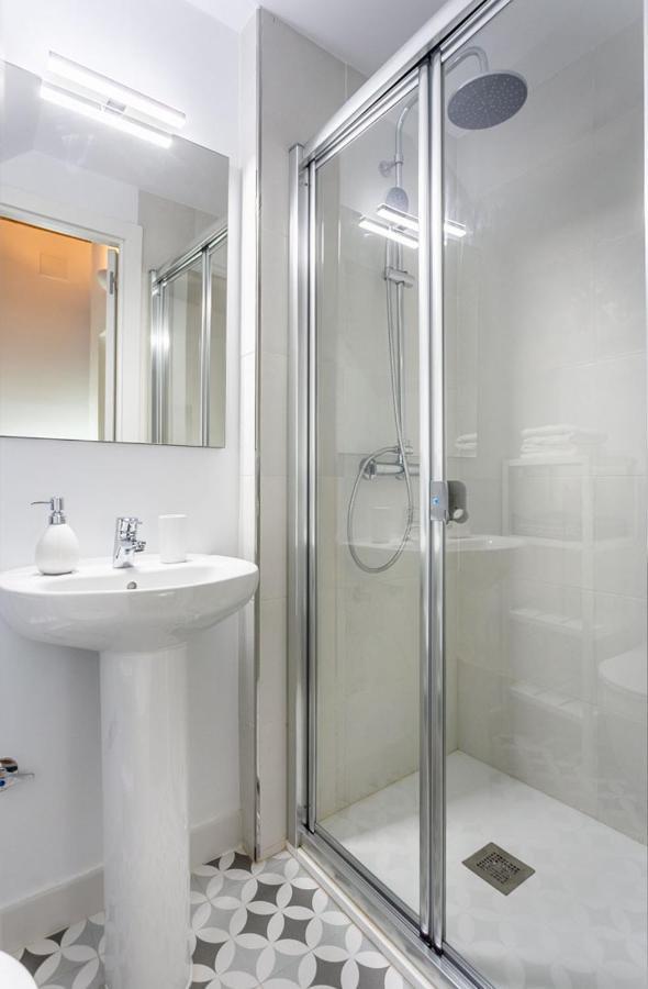 Stunning Apartment In Central סביליה מראה חיצוני תמונה